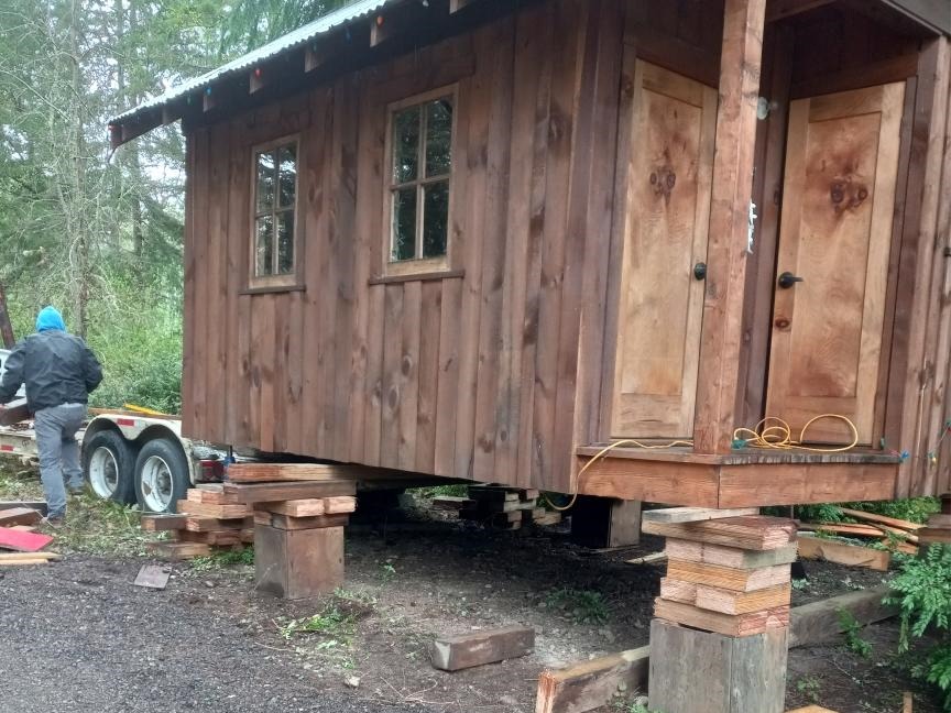 ANDERSON ISLAND CABIN MOVE